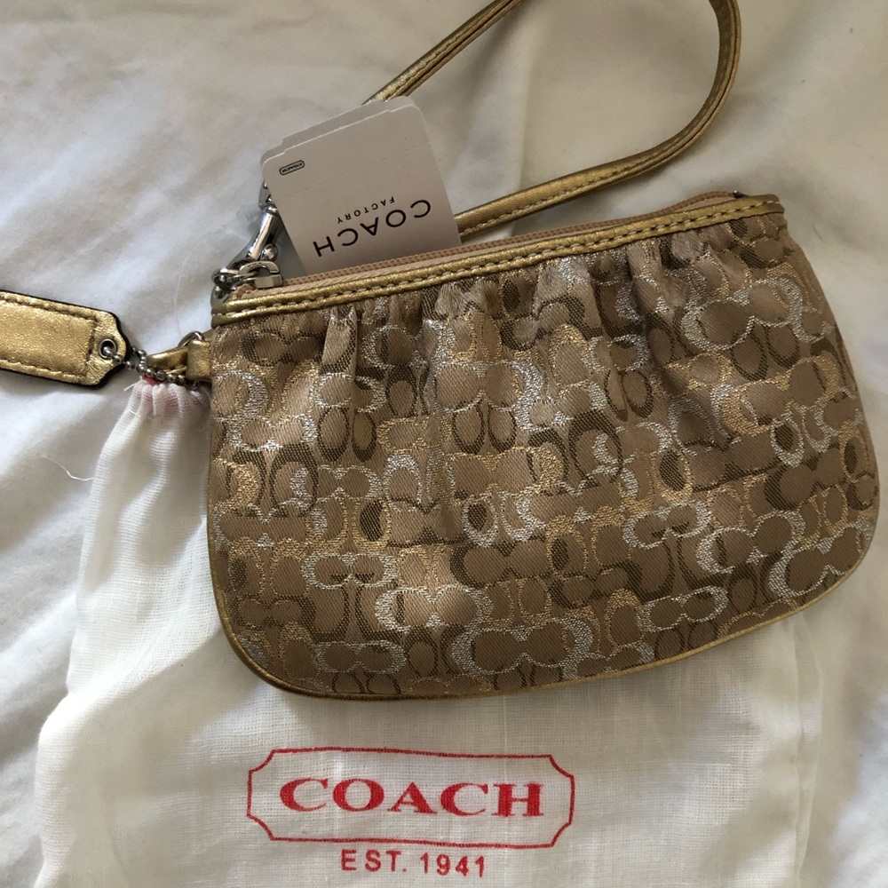 COACH NWT Gold Signature Canvas Ruched Wristlet